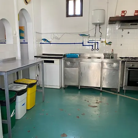 Πανσιόν Foz Surfcamp 3*