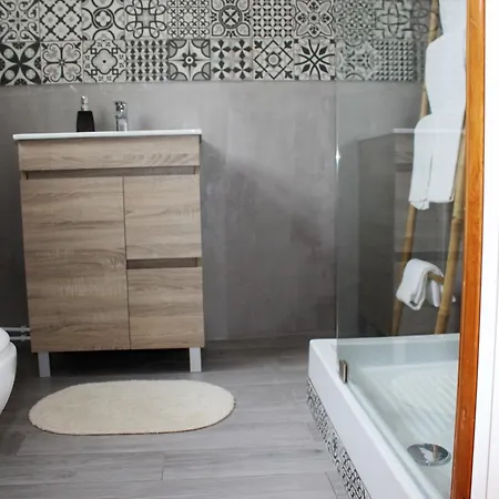 Foz Surfcamp Πανσιόν 3*