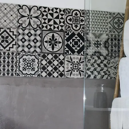 Πανσιόν Foz Surfcamp 3*