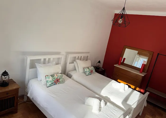 Foz Surfcamp Vendégház