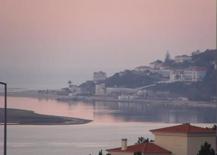 Foz Surfcamp Vendégház 3*