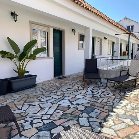 Foz Surfcamp Pensjonat 3*